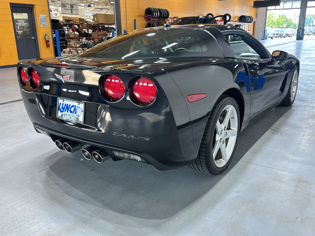 2005 Chevrolet Corvette BASE