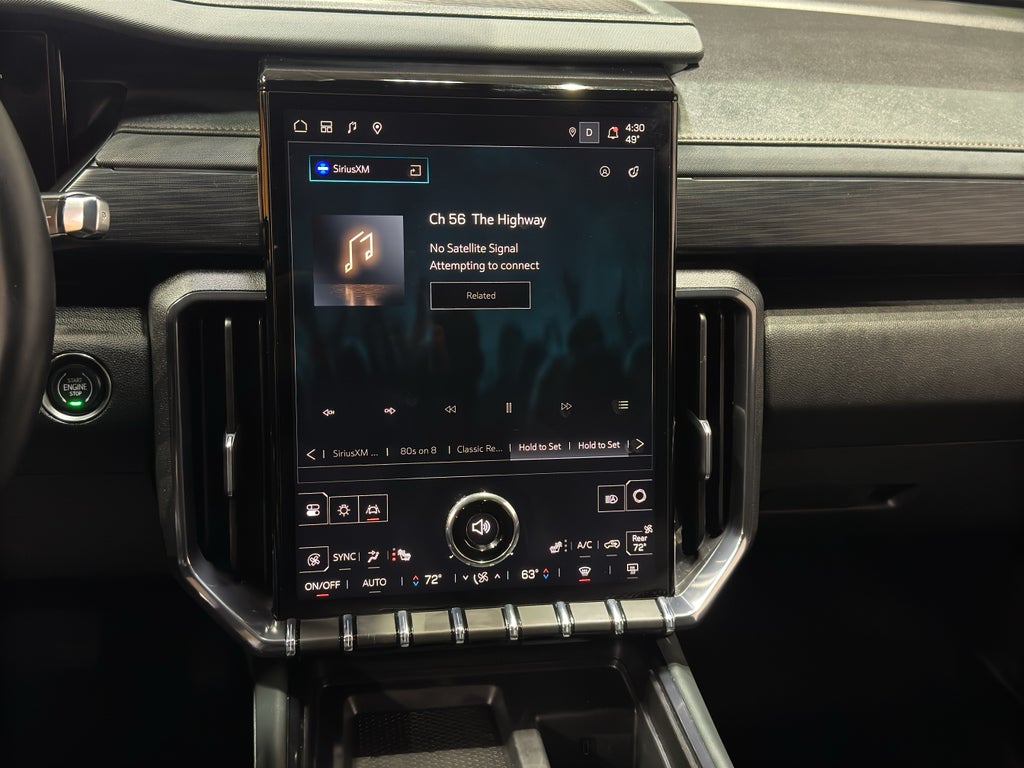 2025 GMC Acadia AT4