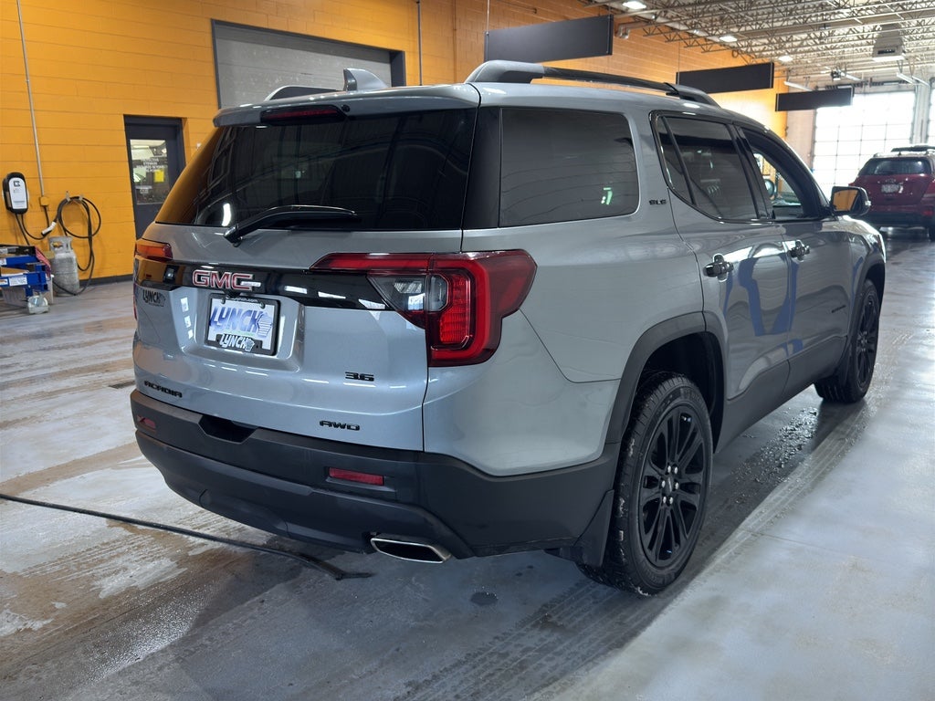 2023 GMC Acadia SLE