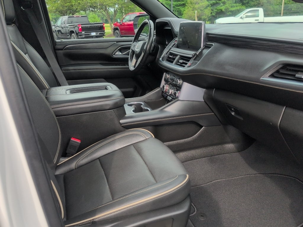 2022 GMC Yukon SLT