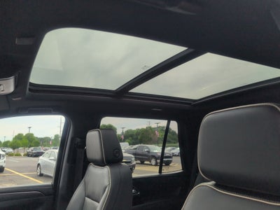 2022 GMC Yukon SLT