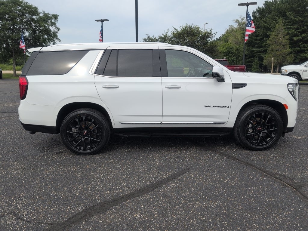2022 GMC Yukon SLT