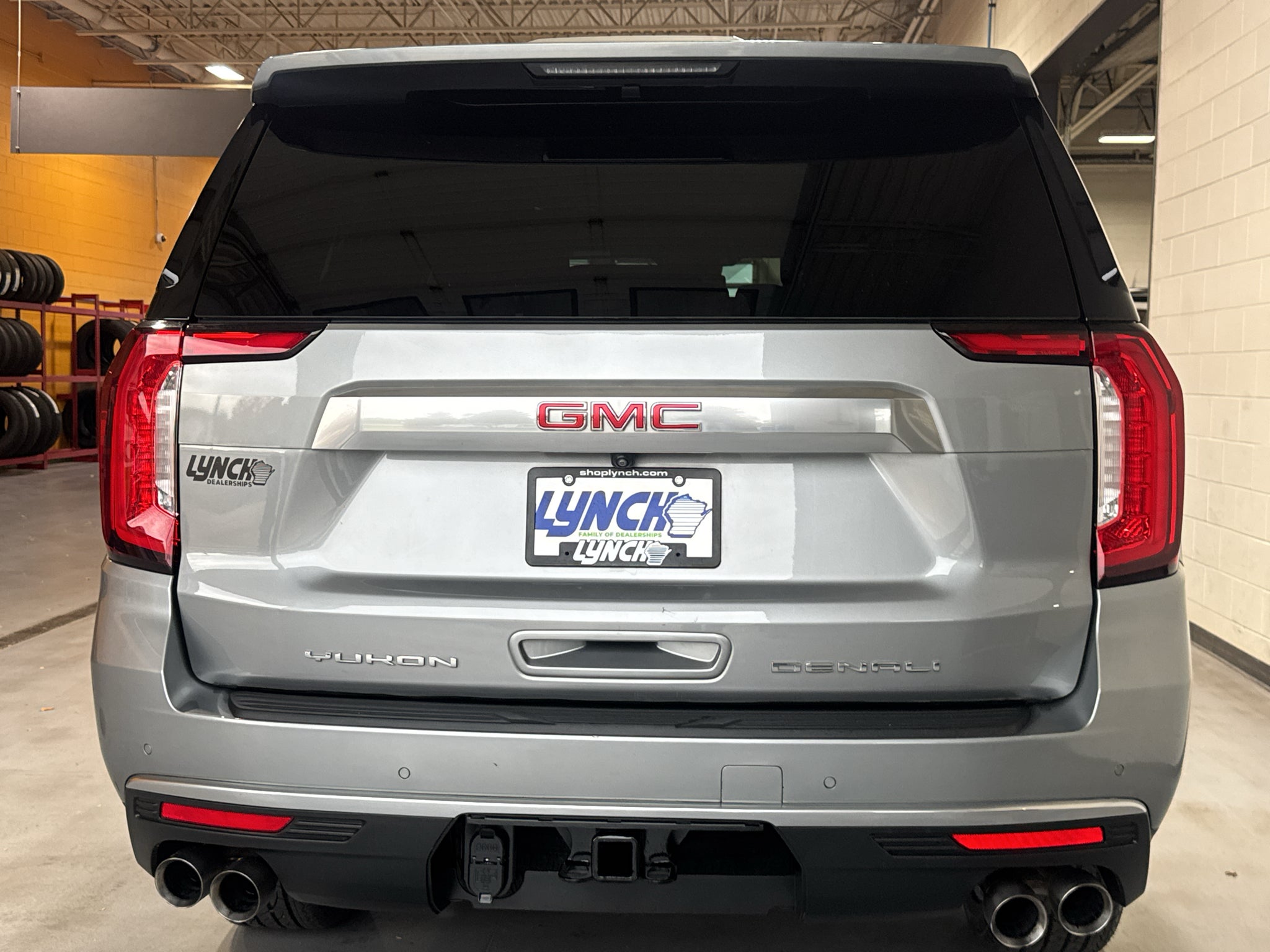 2023 GMC Yukon XL Denali