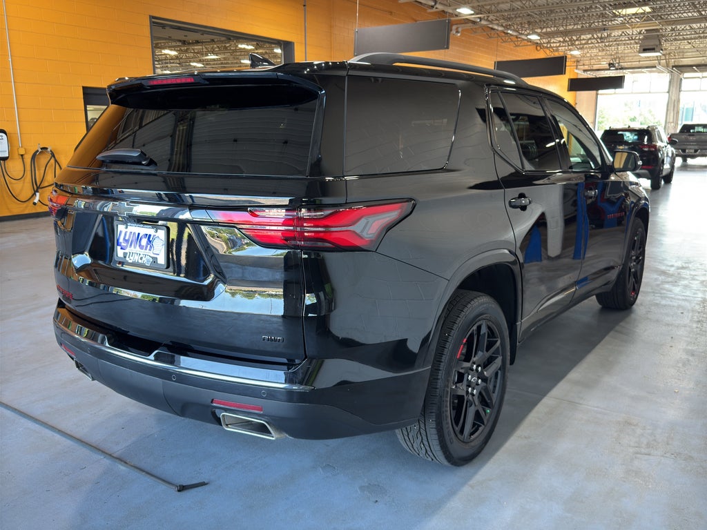 2023 Chevrolet Traverse Premier