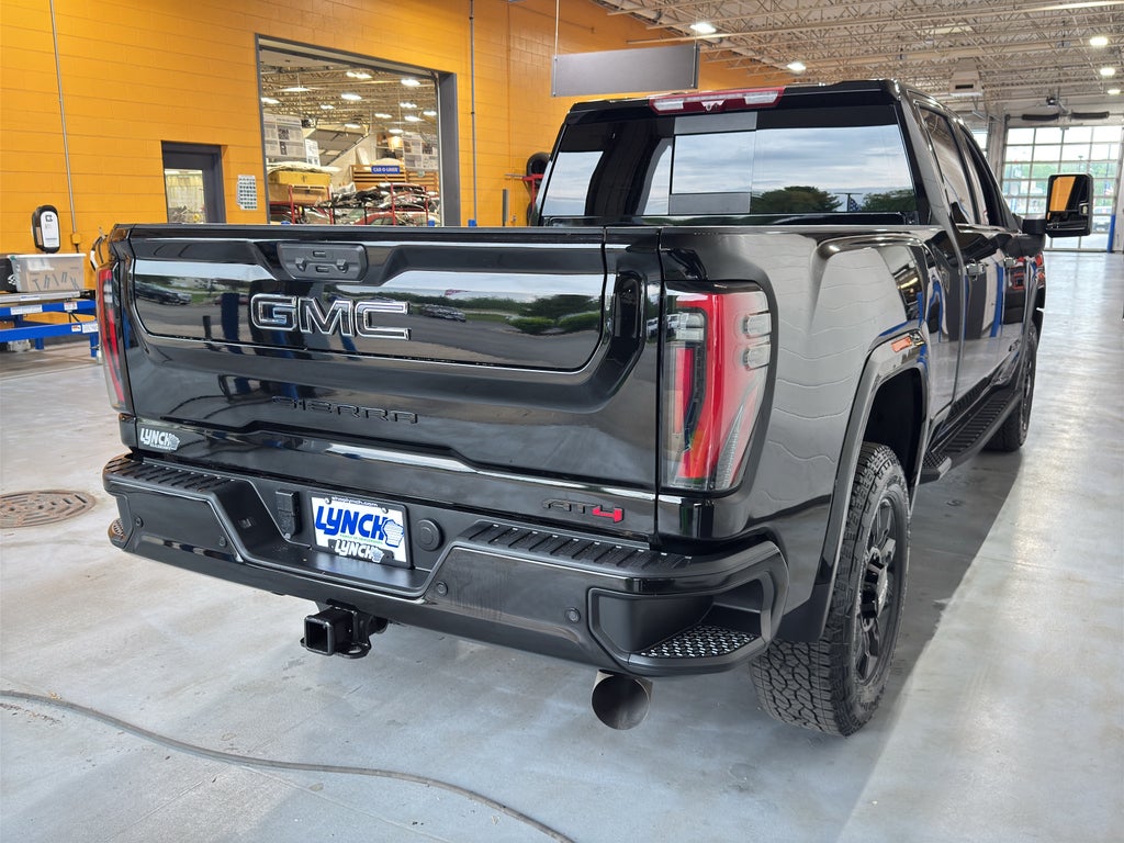 2024 GMC Sierra 2500 HD AT4