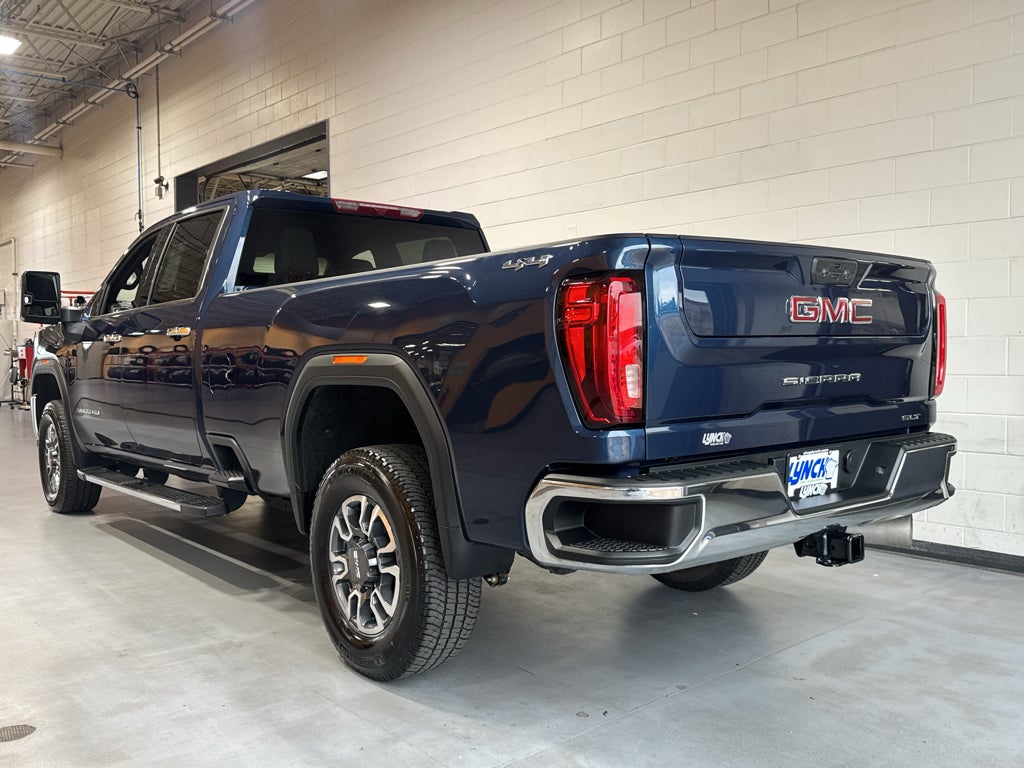 2022 GMC Sierra 3500 HD SLT