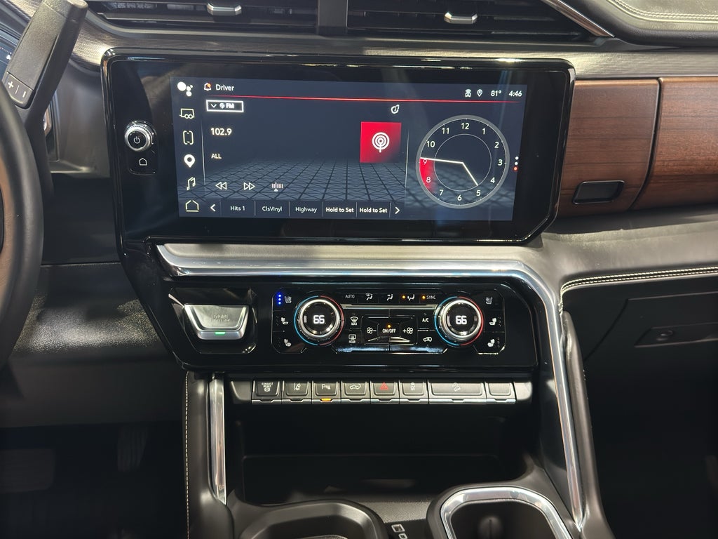 2025 GMC Sierra 3500 HD Denali Ultimate