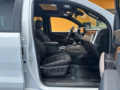 2025 GMC Canyon Denali