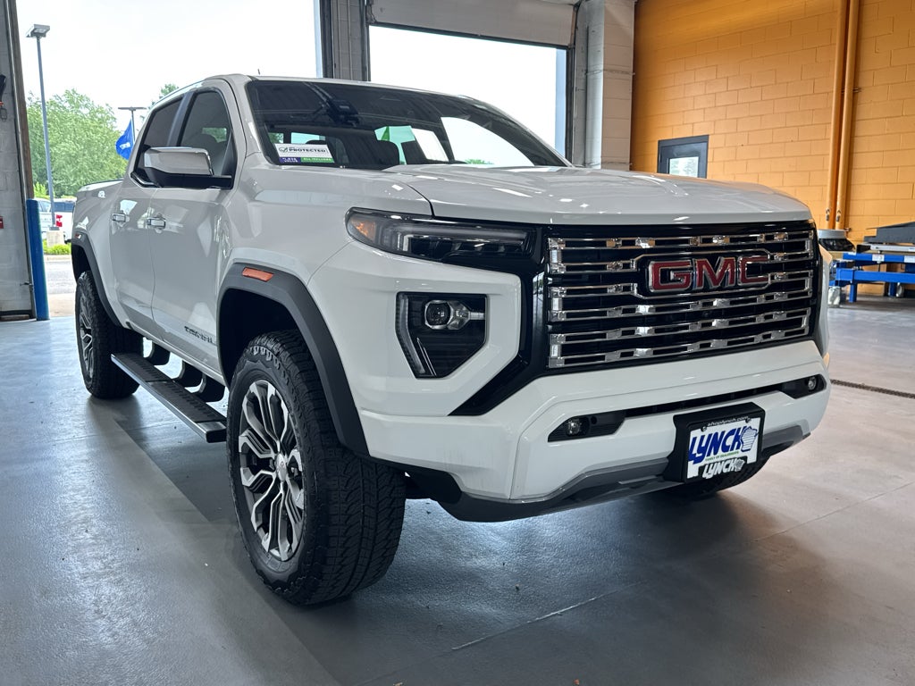 2025 GMC Canyon Denali