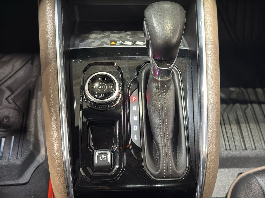 2024 GMC Canyon Denali