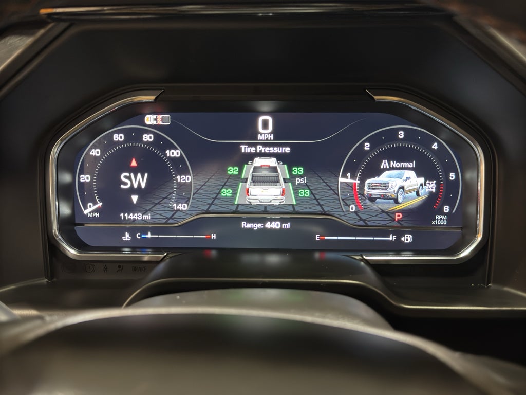 2025 GMC Sierra 1500 AT4