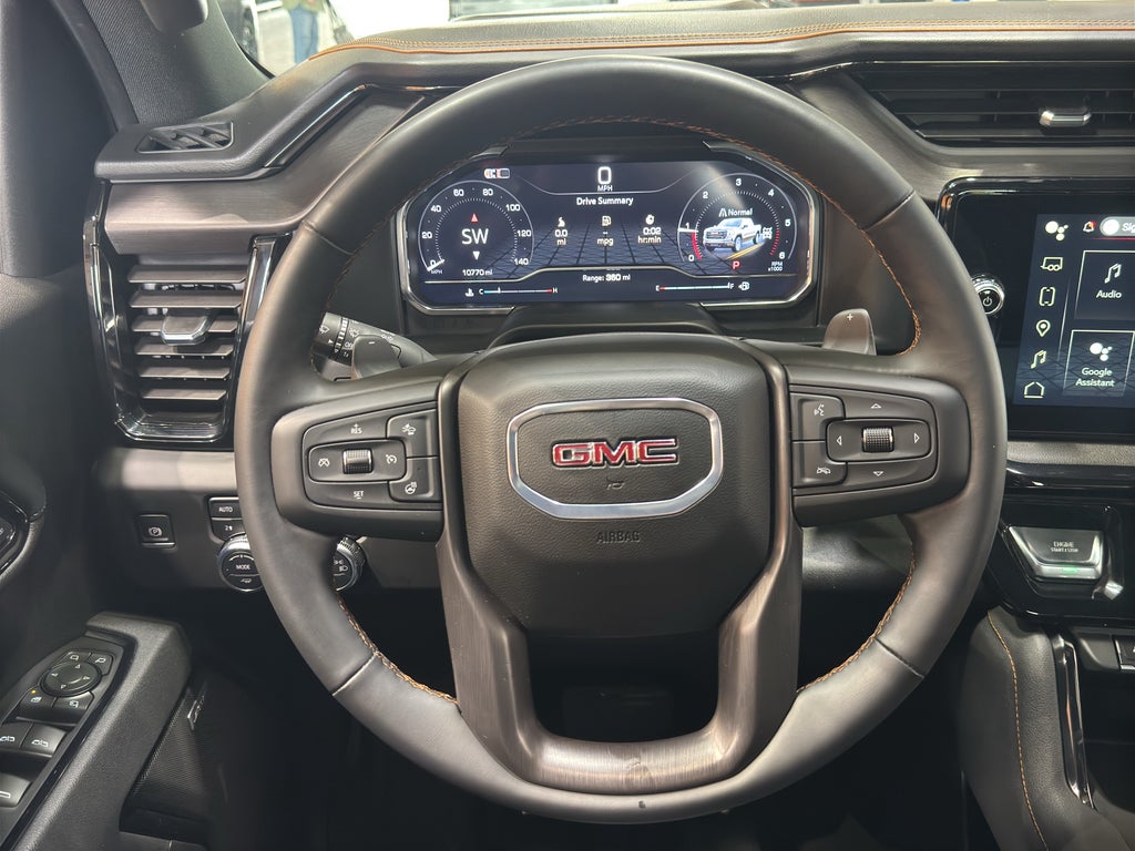 2025 GMC Sierra 1500 AT4