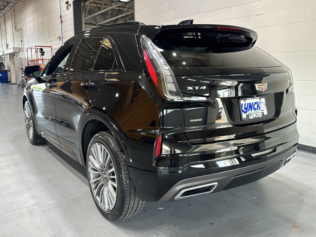 2024 Cadillac XT4 Sport