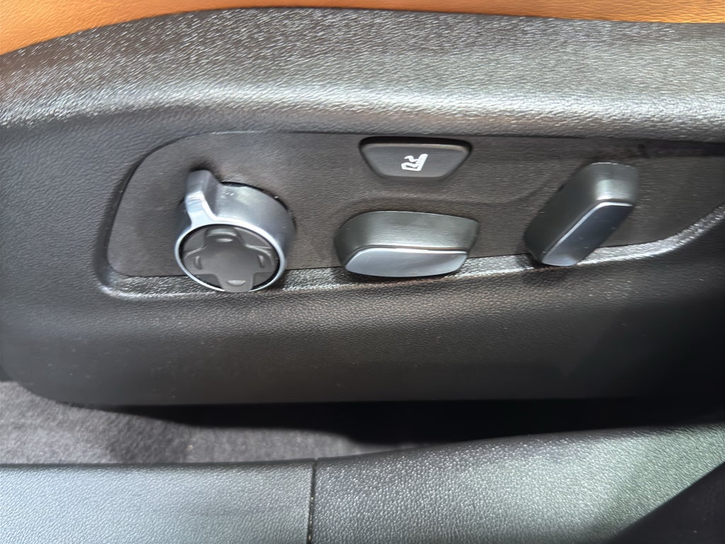 2025 Cadillac XT4 Sport
