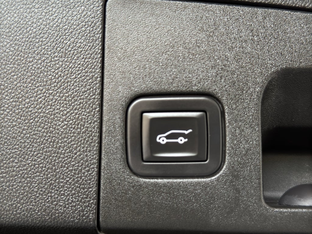 2025 Cadillac XT4 Sport