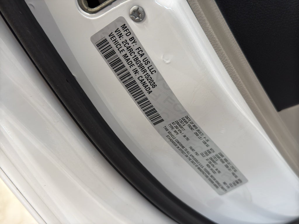 2024 Chrysler Pacifica Touring L