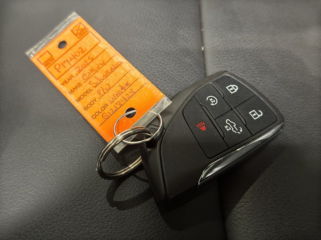 2025 Chevrolet Silverado 1500 LT