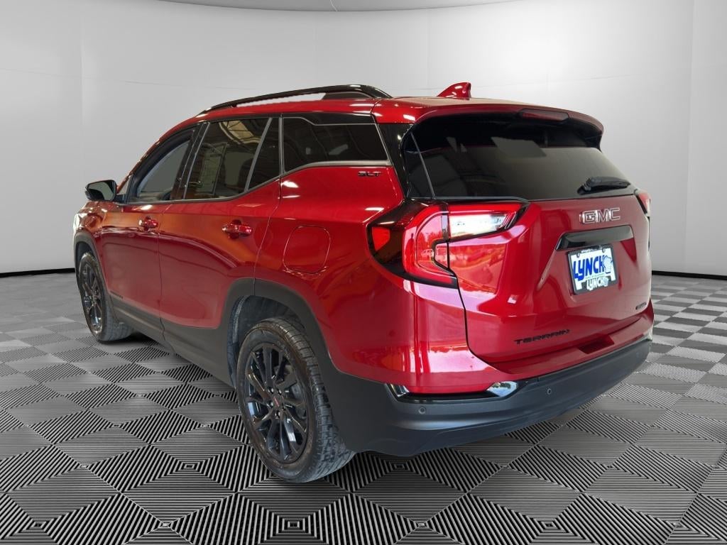 2023 GMC Terrain SLT