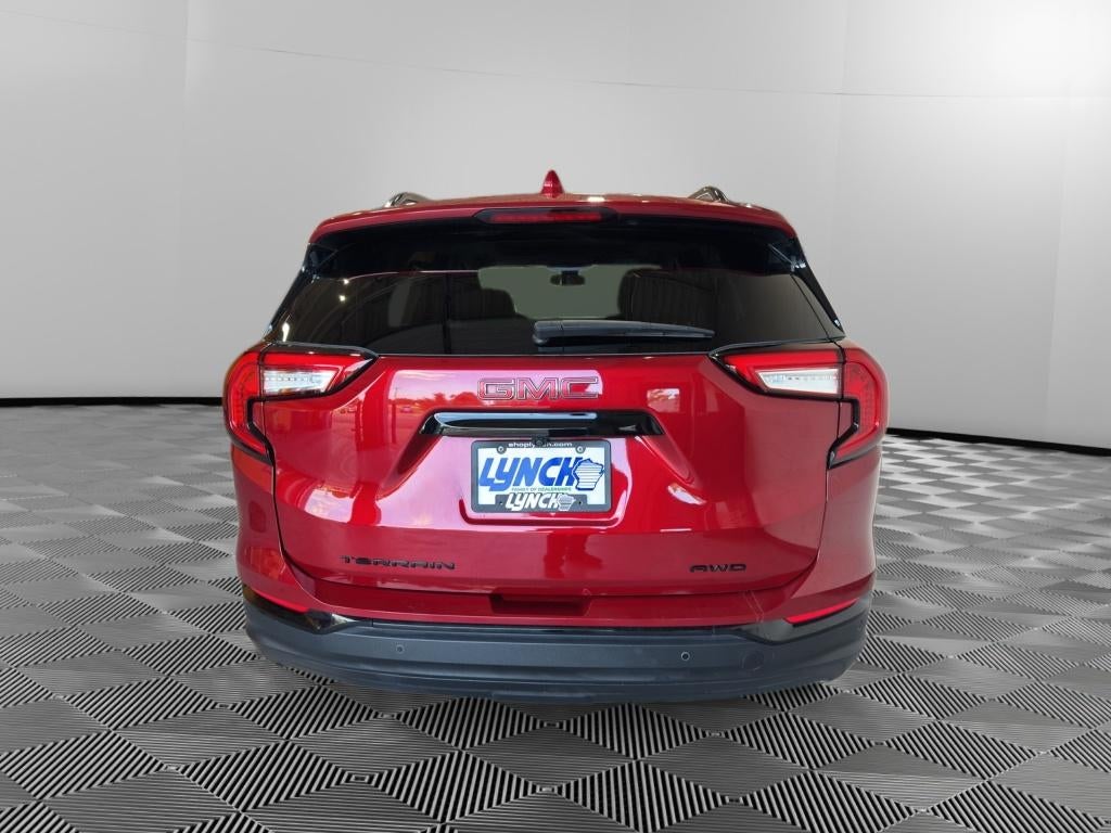 2023 GMC Terrain SLT