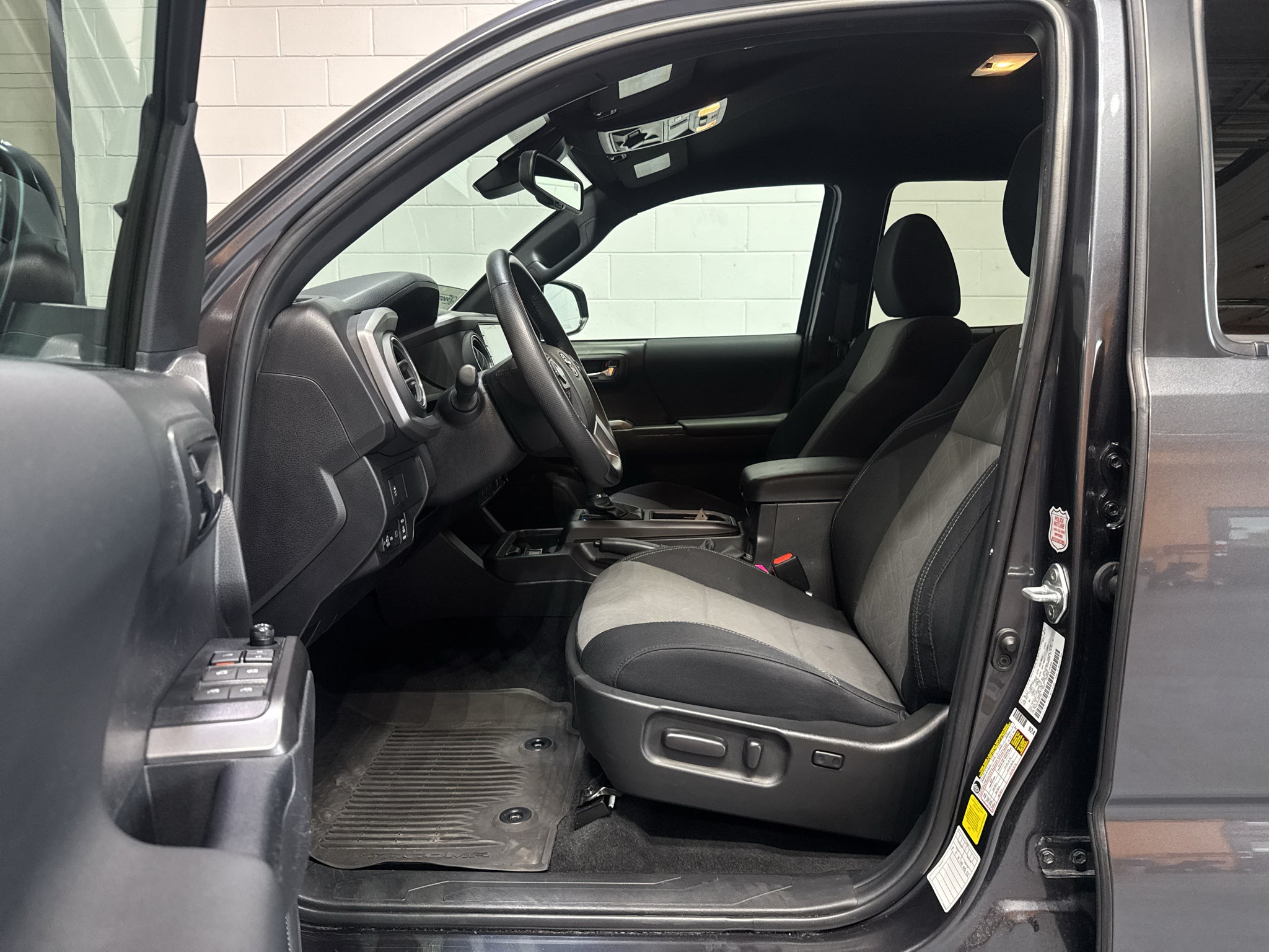 2023 Toyota Tacoma 4WD SR