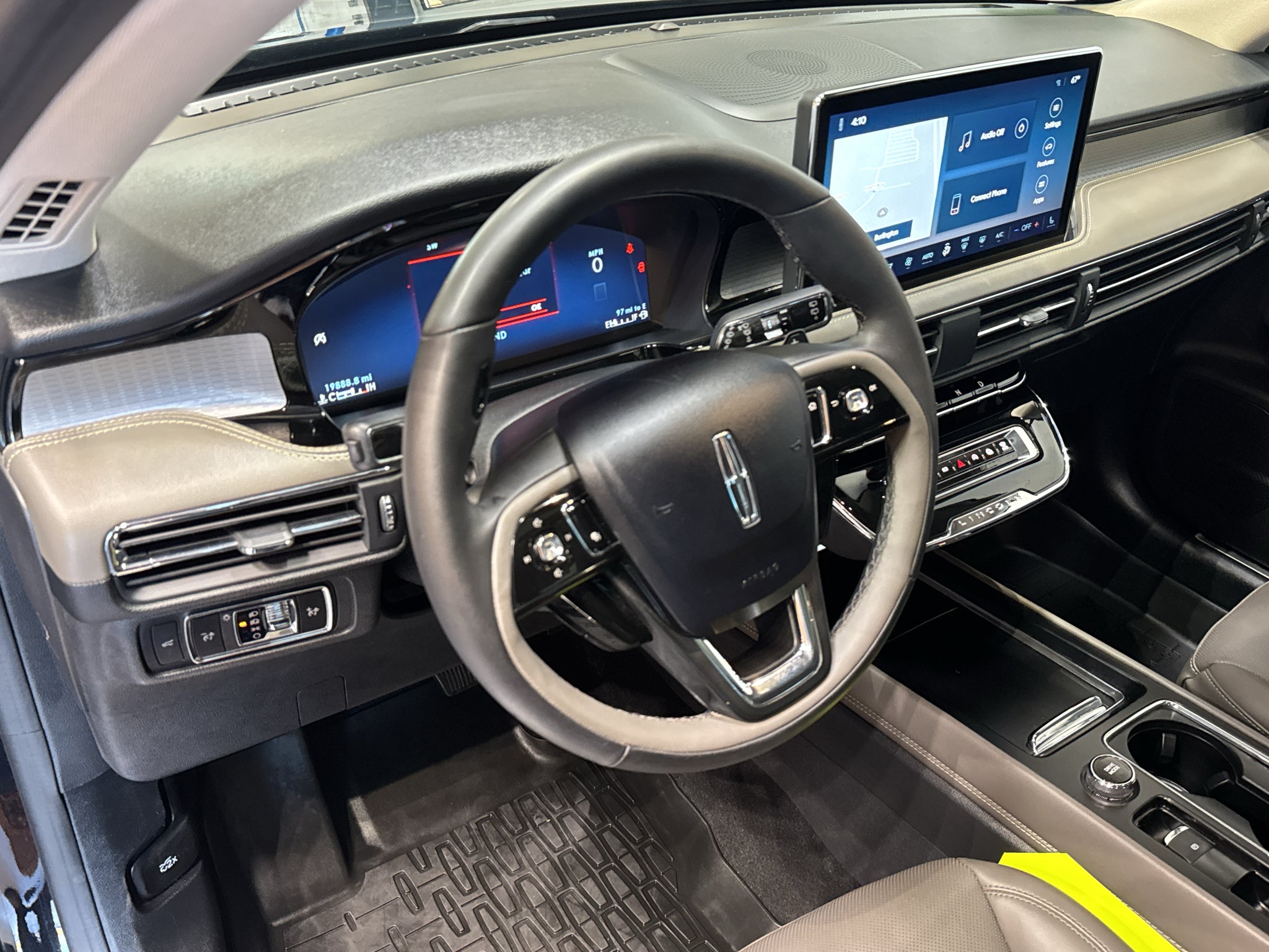 2024 Lincoln Corsair Premiere