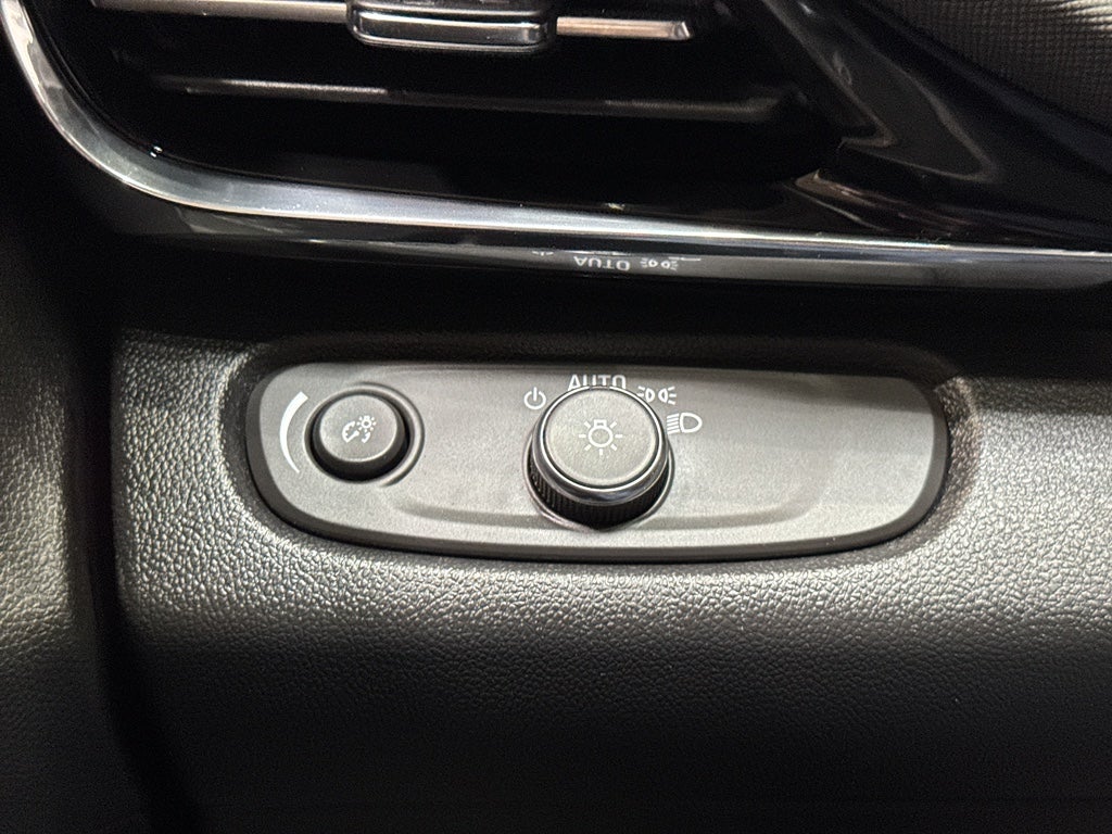 2025 Buick Envista Avenir