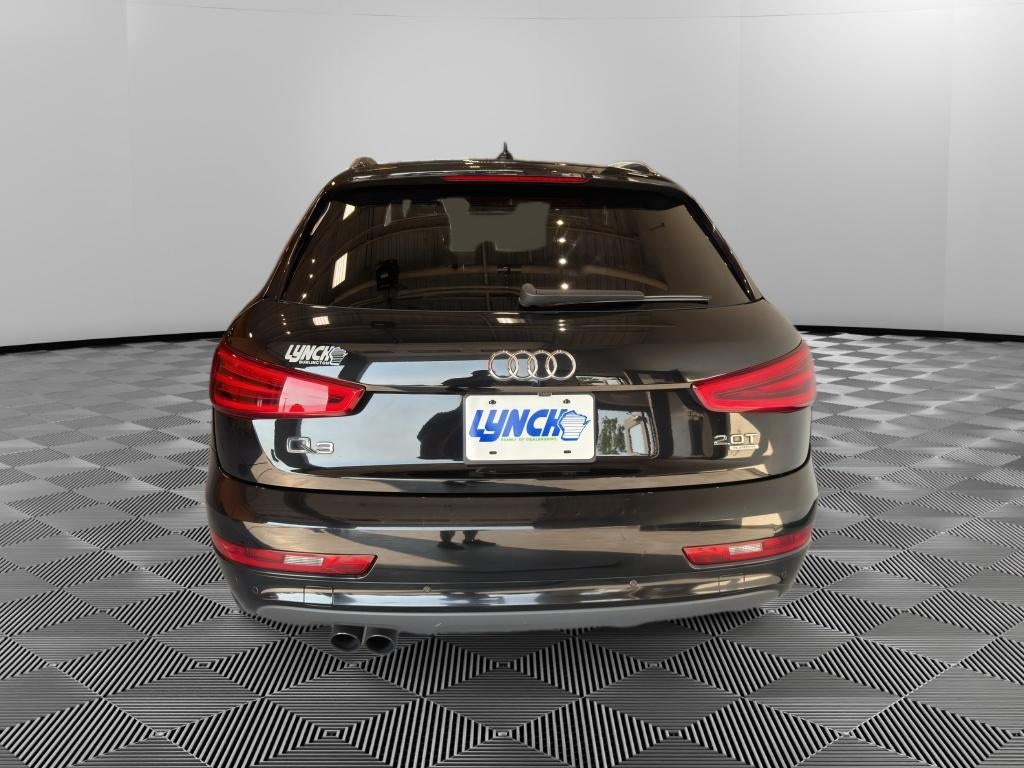 2015 Audi Q3 2.0T Prestige
