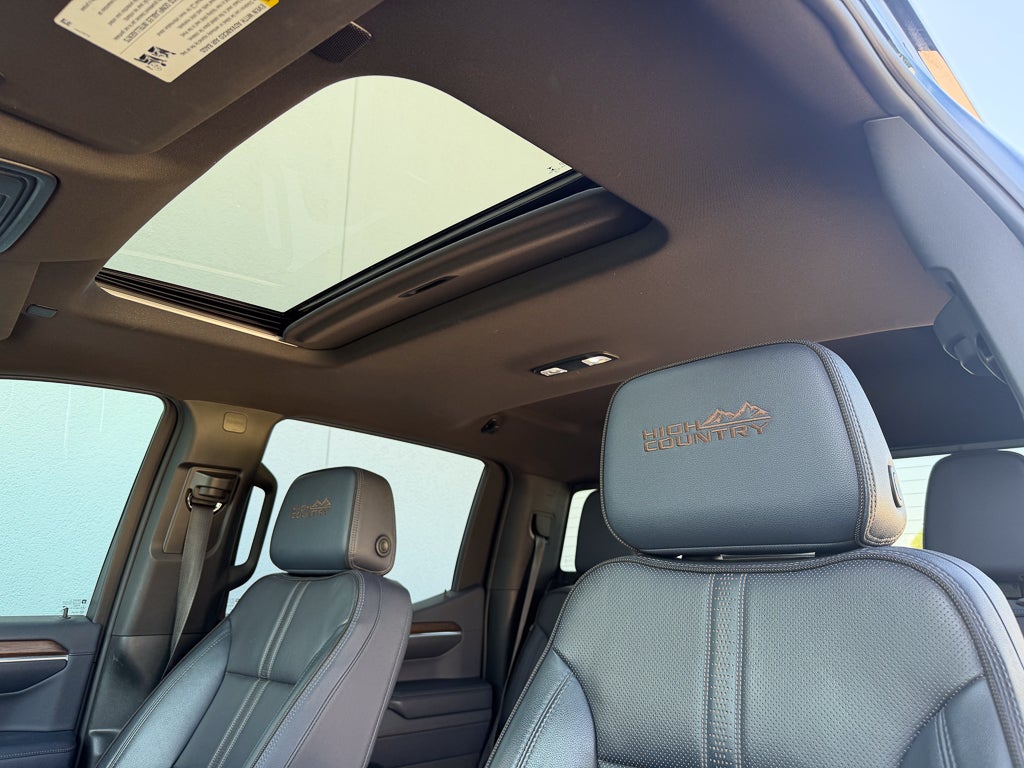 2022 Chevrolet Silverado 1500 High Country