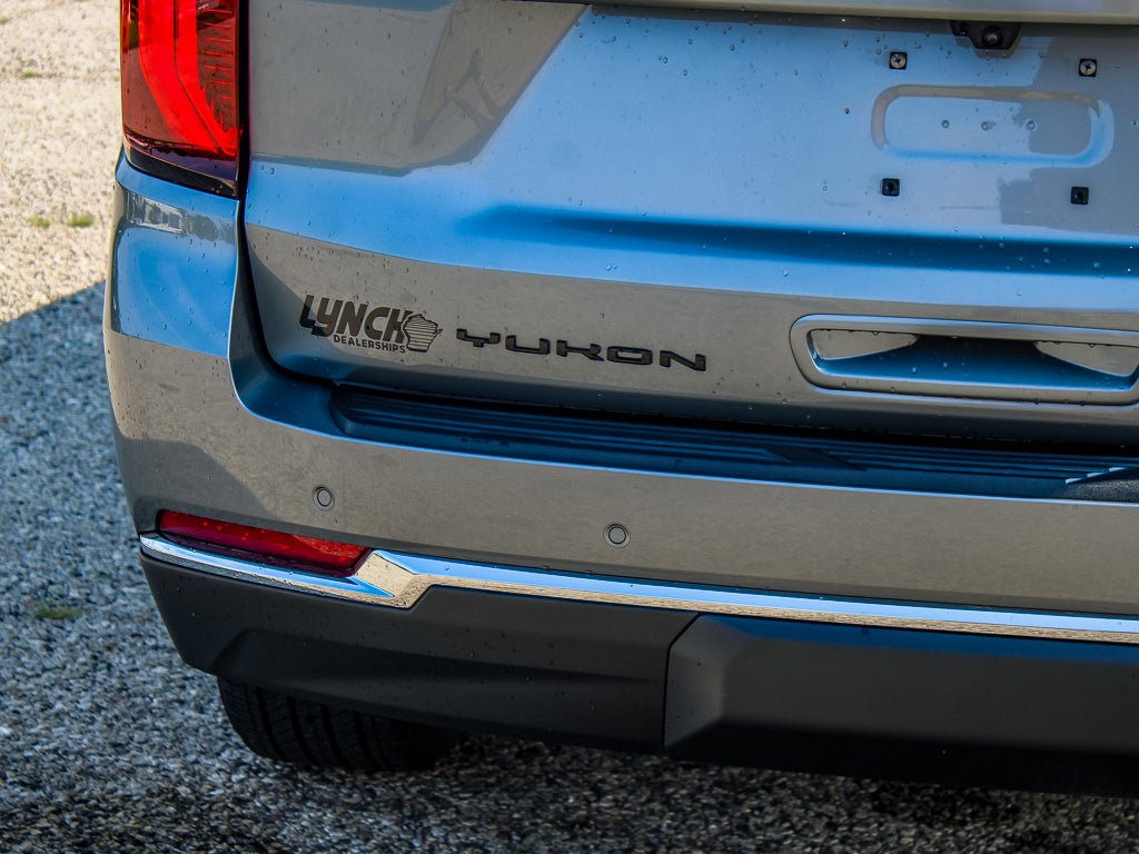 2025 GMC Yukon Elevation