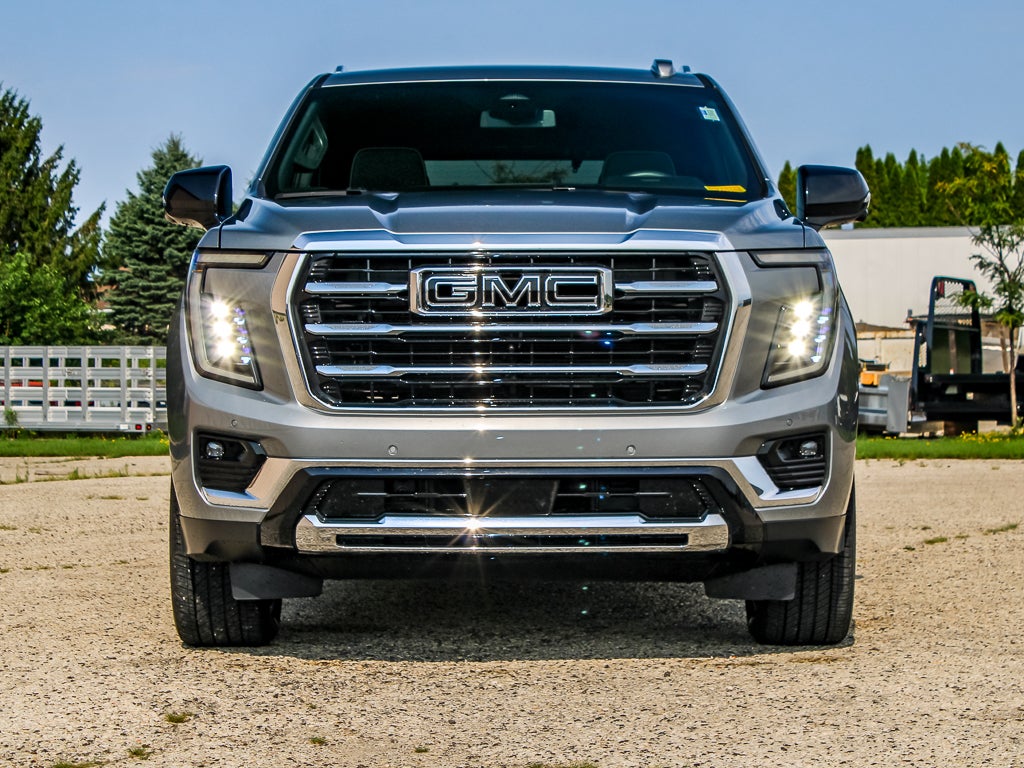 2025 GMC Yukon Elevation