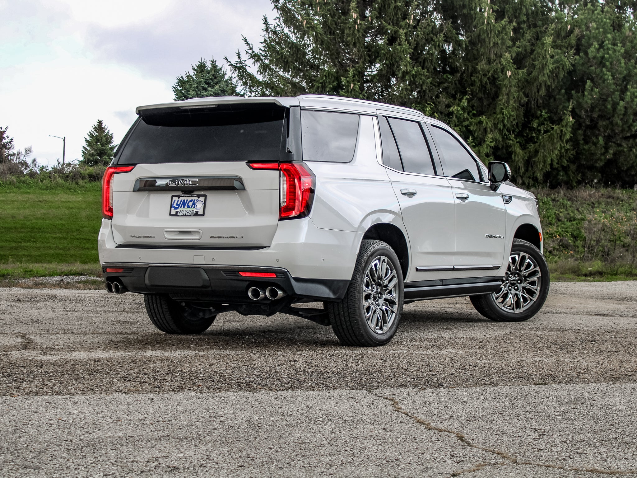 2023 GMC Yukon Denali Ultimate
