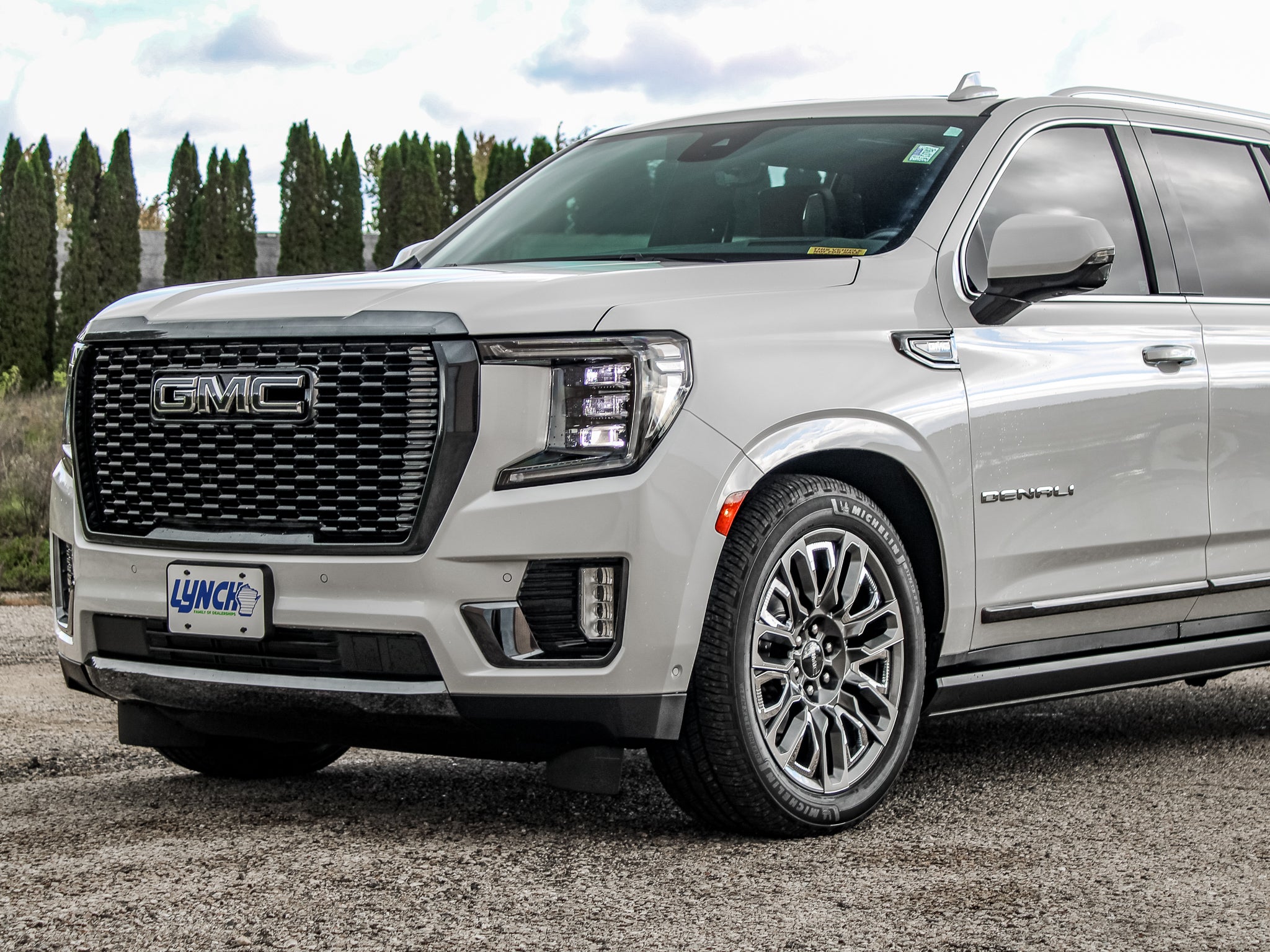 2023 GMC Yukon Denali Ultimate