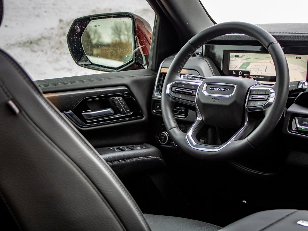 2025 GMC Yukon XL Denali