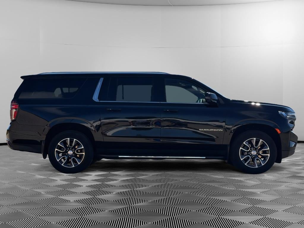 2024 Chevrolet Suburban LT
