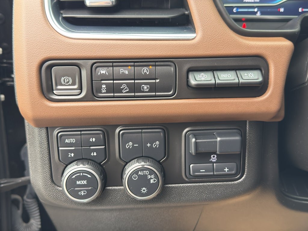 2023 Chevrolet Suburban High Country