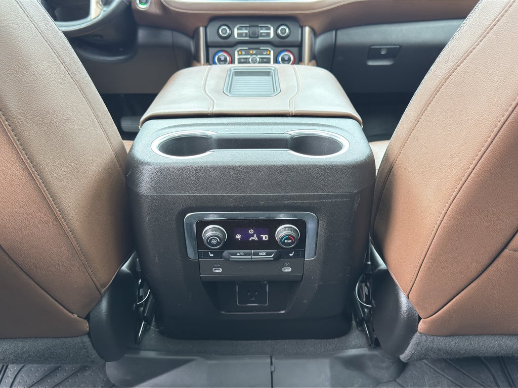 2023 Chevrolet Suburban High Country