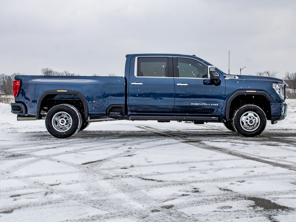 2023 GMC Sierra 3500 HD Denali