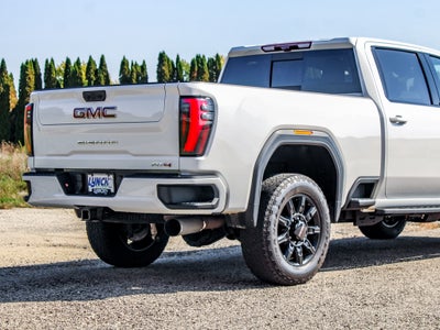 2025 GMC Sierra 3500 HD AT4
