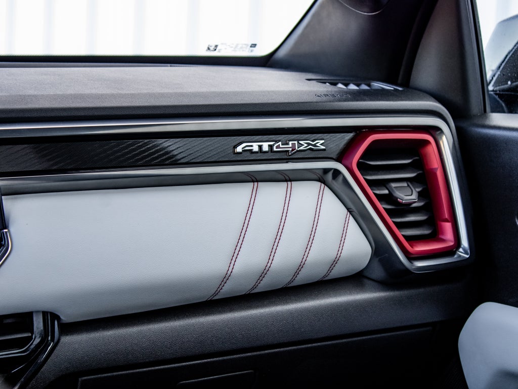 2023 GMC Canyon AT4X