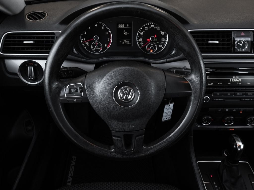 2014 Volkswagen Passat S