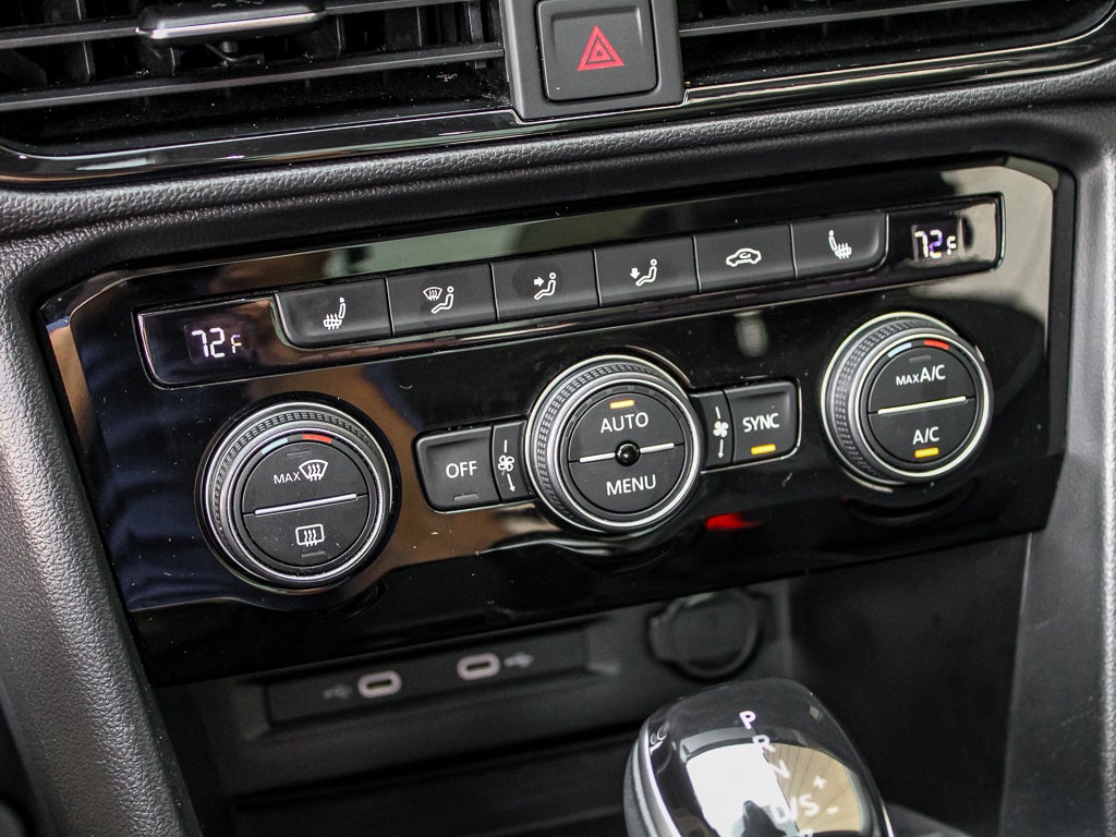 2023 Volkswagen Taos 1.5T SEL