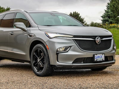 2024 Buick Enclave Essence