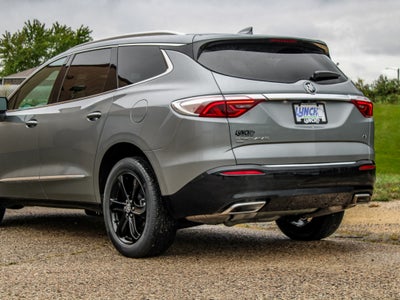 2024 Buick Enclave Essence