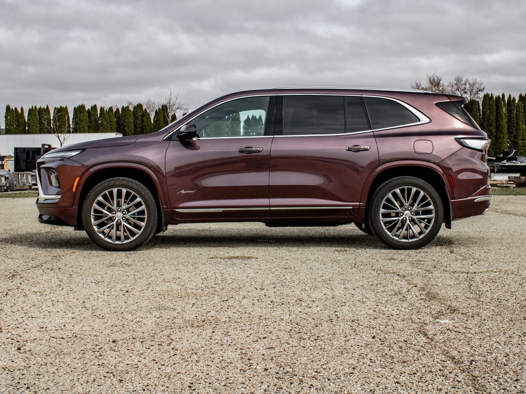 2025 Buick Enclave Avenir
