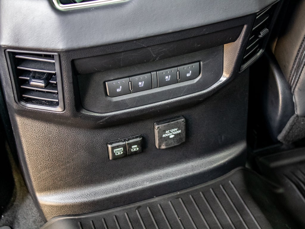 2026 Toyota Tundra Hybrid Platinum Hybrid CrewMax 5.5' Bed