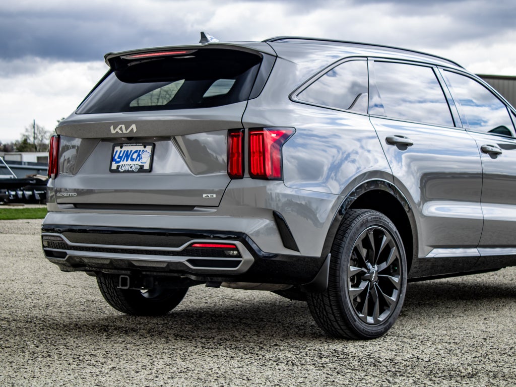 2023 Kia Sorento SX