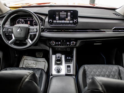 2024 Mitsubishi Outlander Plug-In Hybrid SEL