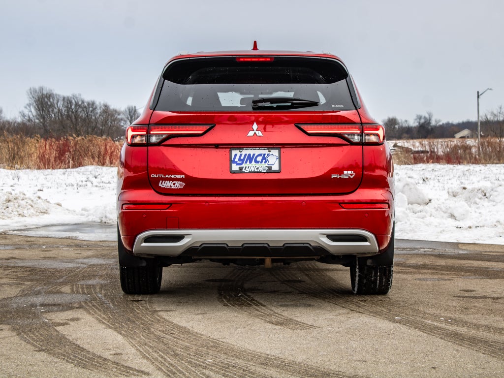 2024 Mitsubishi Outlander Plug-In Hybrid SEL