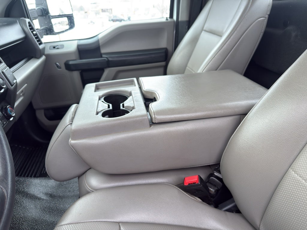 2022 Ford Super Duty F-250 SRW XL