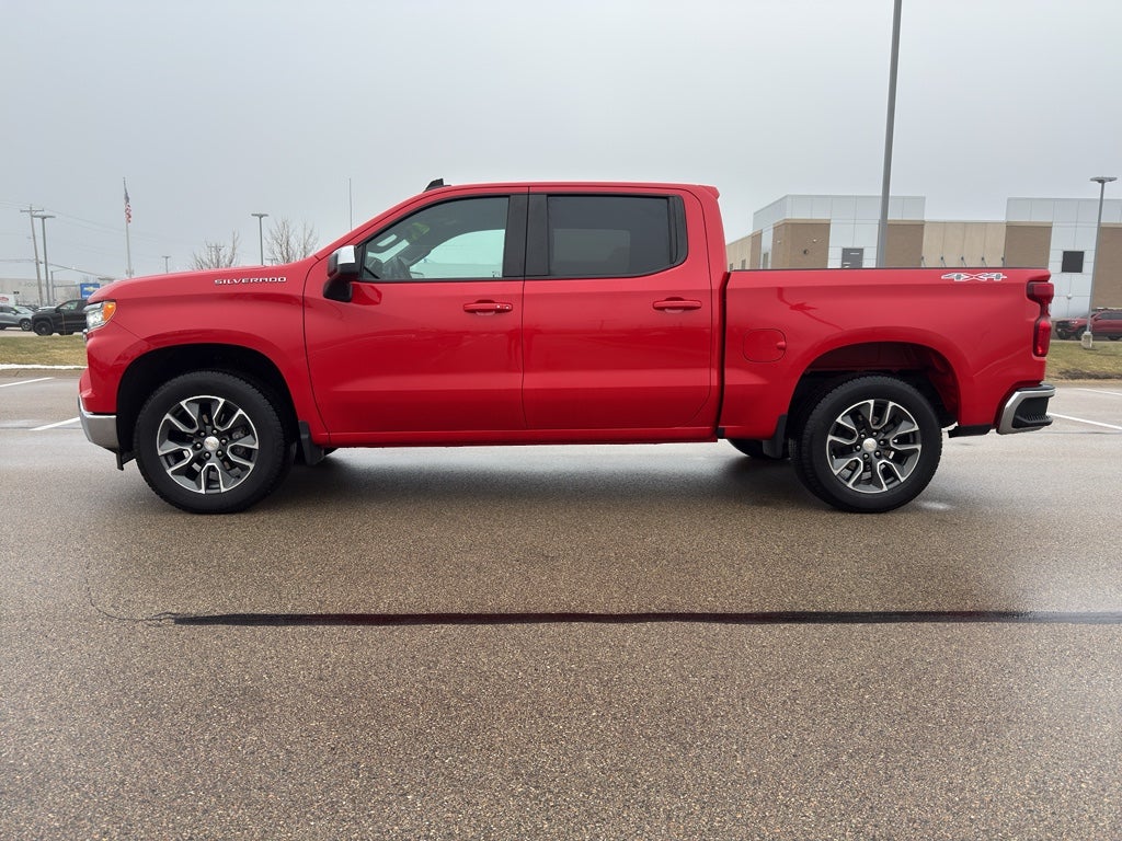 2022 Chevrolet Silverado 1500 LT (2FL)